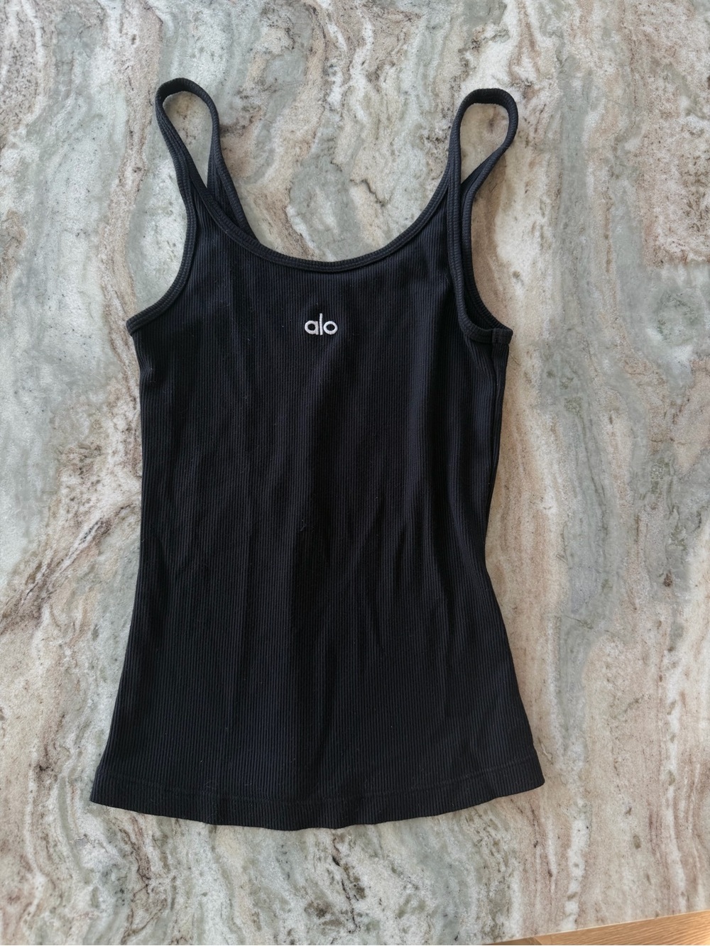 ALO Yoga Black Ribbed Slim Tank Top